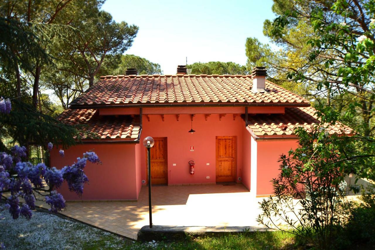 Agriturismo Poggio Al Pino Montelupo Fiorentino Exteriér fotografie